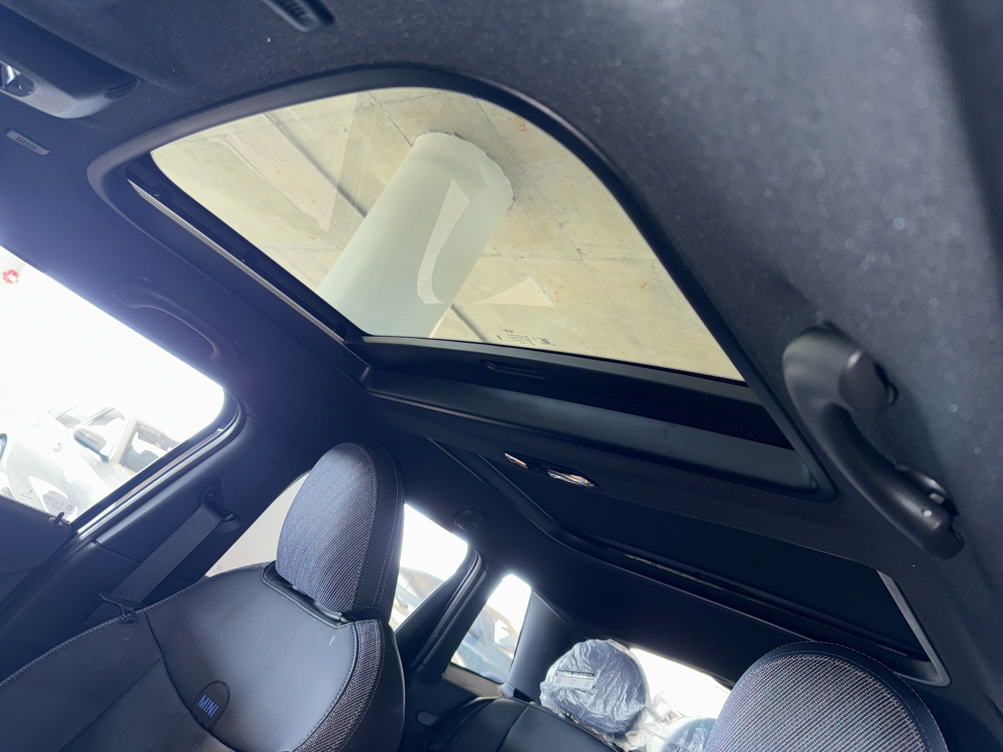 New 2026 MINI Cooper S image 25