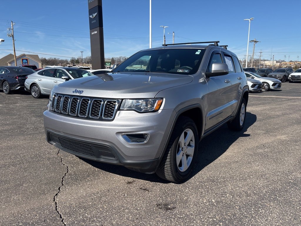 Used 2018 Jeep Grand Cherokee Laredo