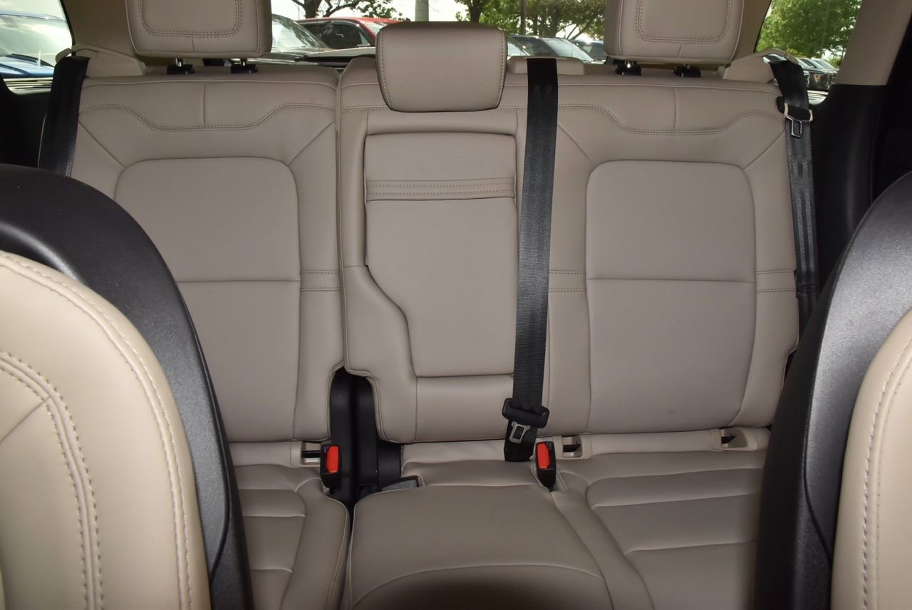 New 2026 Lincoln Corsair Premiere image 20