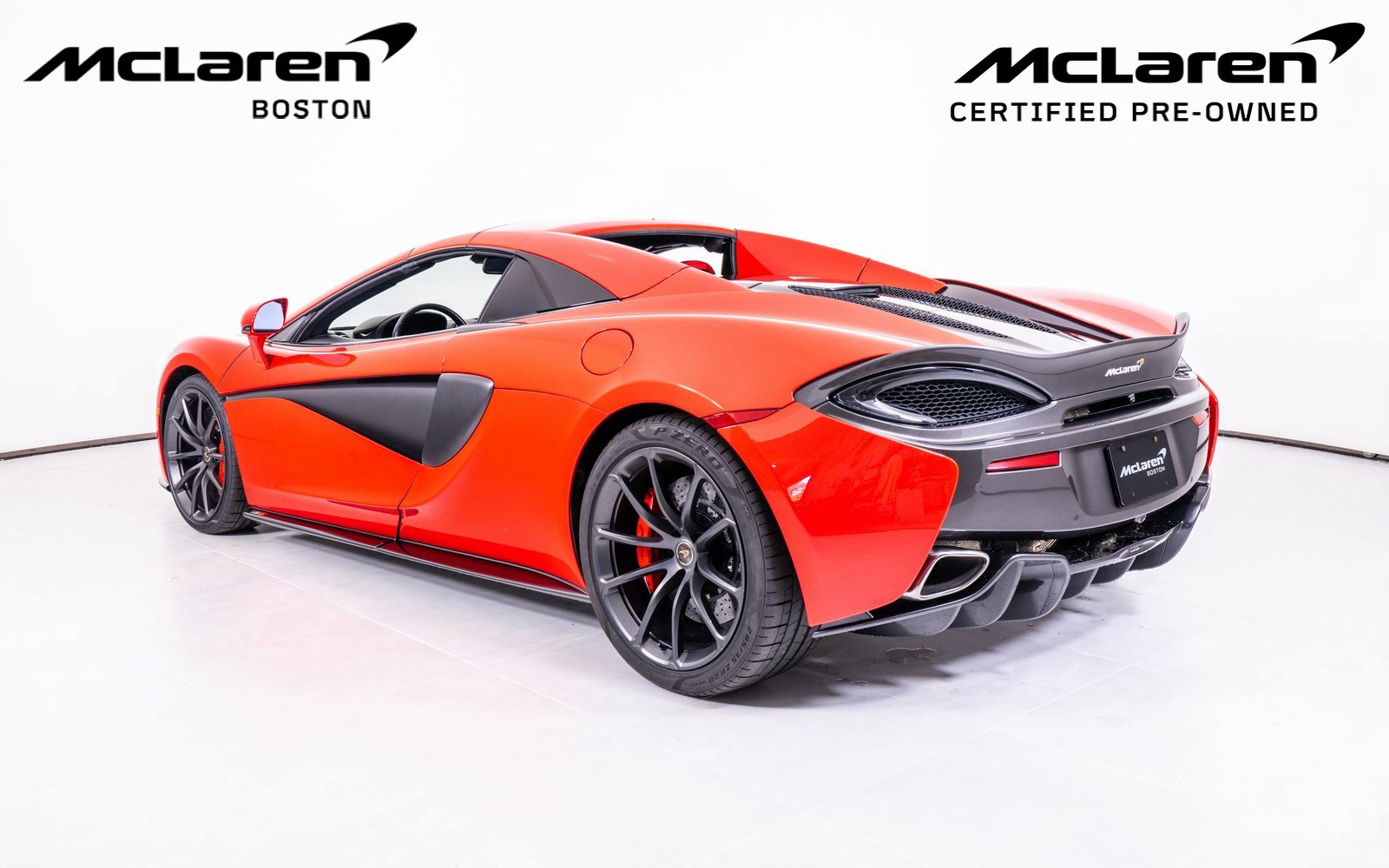 Used 2018 McLaren 570S Spider image 4