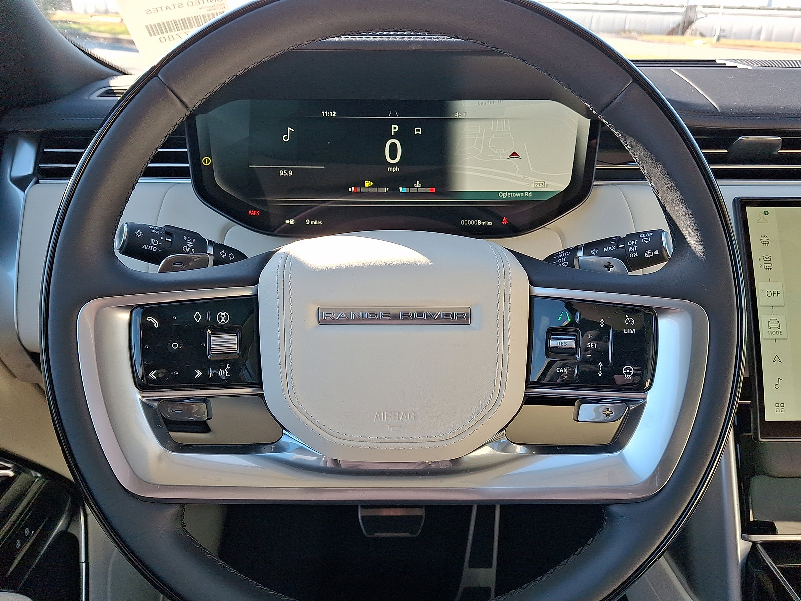 New 2026 Land Rover Range Rover SE image 5