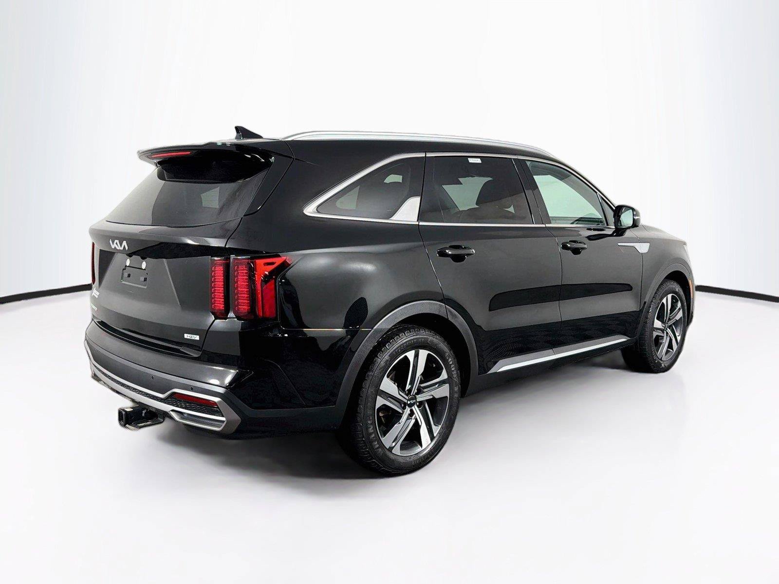 Used 2023 Kia Sorento EX w/ Panoramic Sunroof Package AWD/4WD image 11