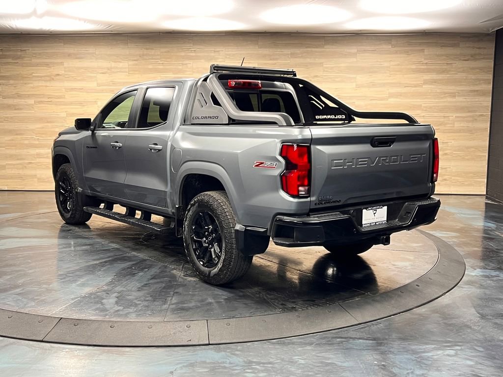 Used 2025 Chevrolet Colorado Z71 w/ Midnight Edition image 22