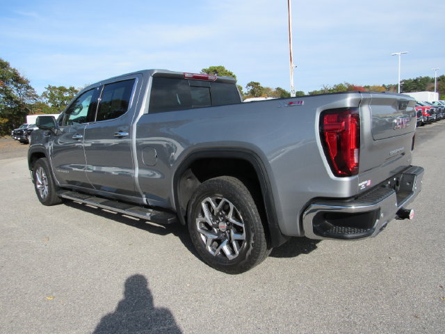 Used 2023 GMC Sierra 1500 SLT w/ SLT Premium Plus Package AWD/4WD image 7
