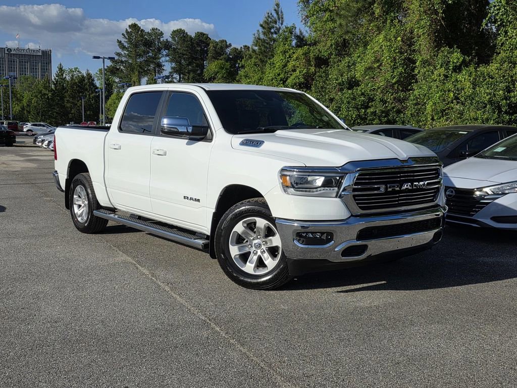 Used 2023 RAM 1500 Laramie AWD/4WD image 2