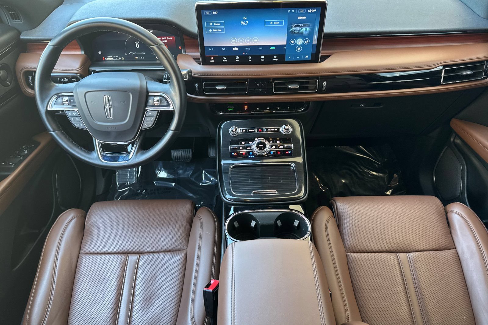 Used 2023 Lincoln Nautilus Reserve w/ Equipment Group 201A AWD/4WD image 13
