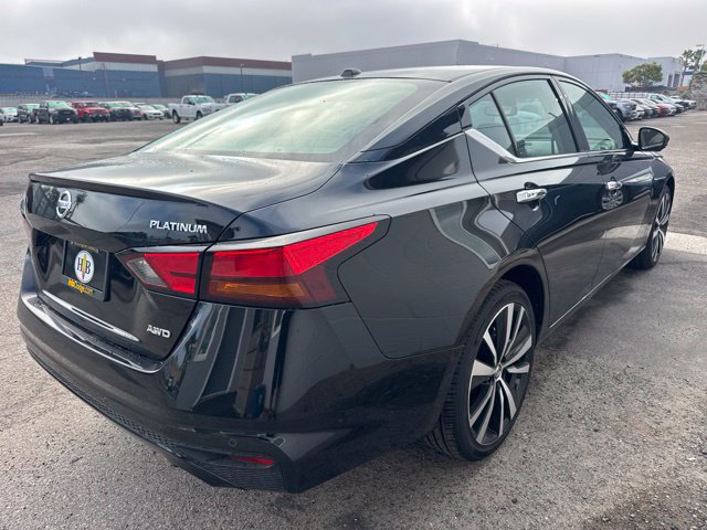 Used 2021 Nissan Altima 2.5 Platinum AWD/4WD image 4