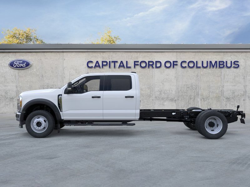 New 2026 Ford F550 4x4 Crew Cab image 6