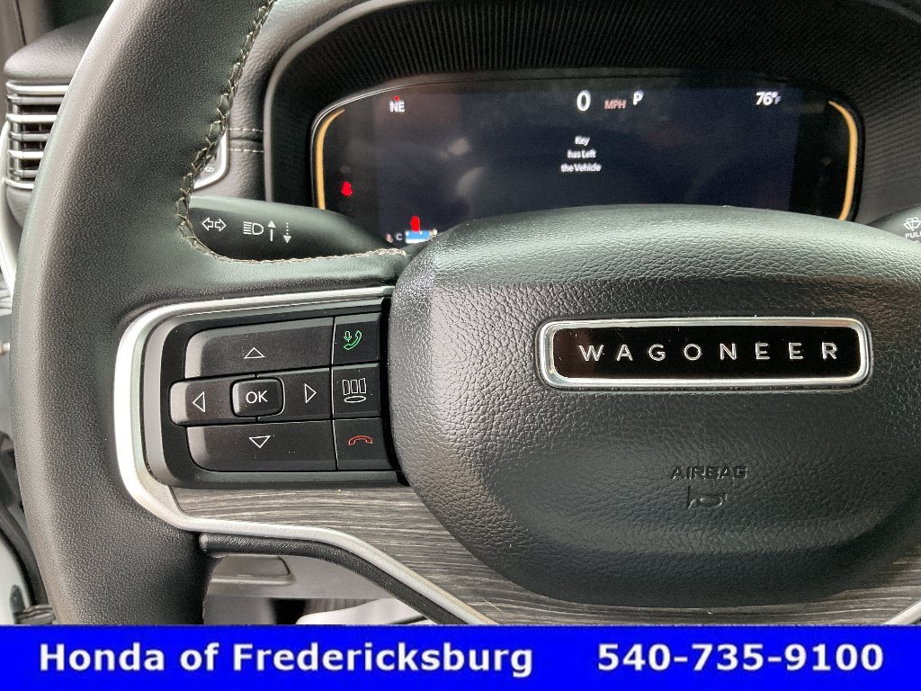 Used 2024 Jeep Wagoneer Series II w/ Flexible Seating Group AWD/4WD image 37