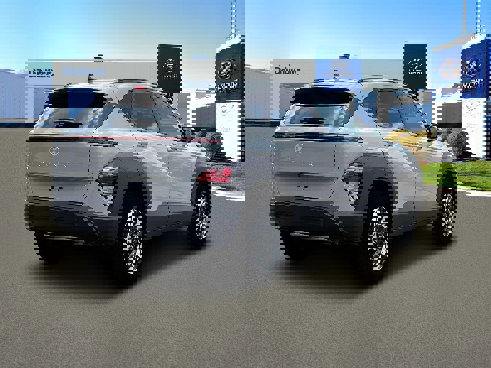 New 2024 Hyundai Kona SEL image 7