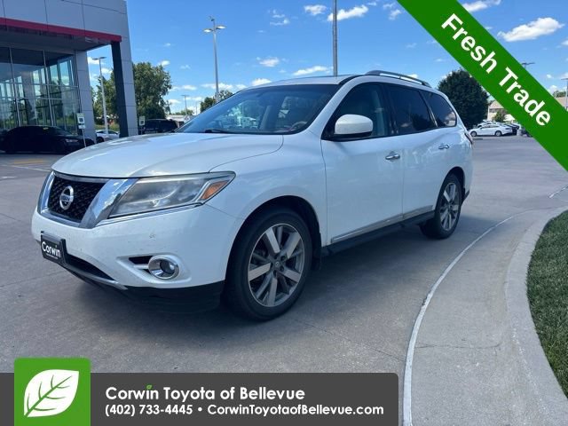 Used 2014 Nissan Pathfinder Platinum AWD/4WD image 8