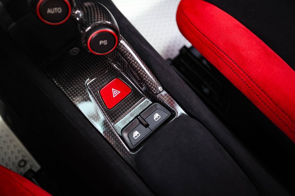 Certified 2019 Ferrari 488 Pista Coupe RWD image 44