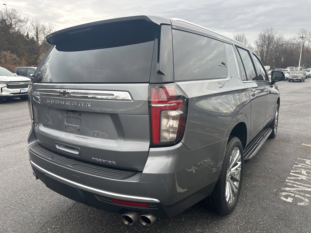 Used 2021 Chevrolet Suburban Premier image 5