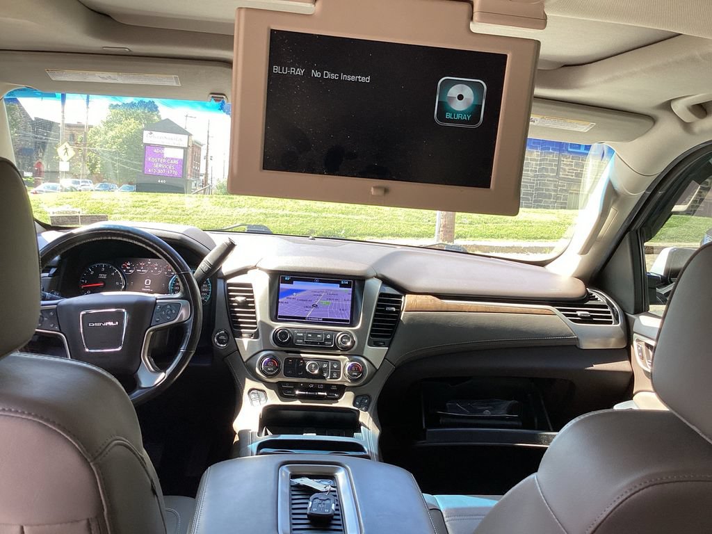 Used 2018 GMC Yukon Denali AWD/4WD image 33