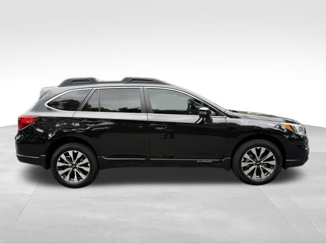 Used 2016 Subaru Outback 2.5i Limited AWD/4WD image 6