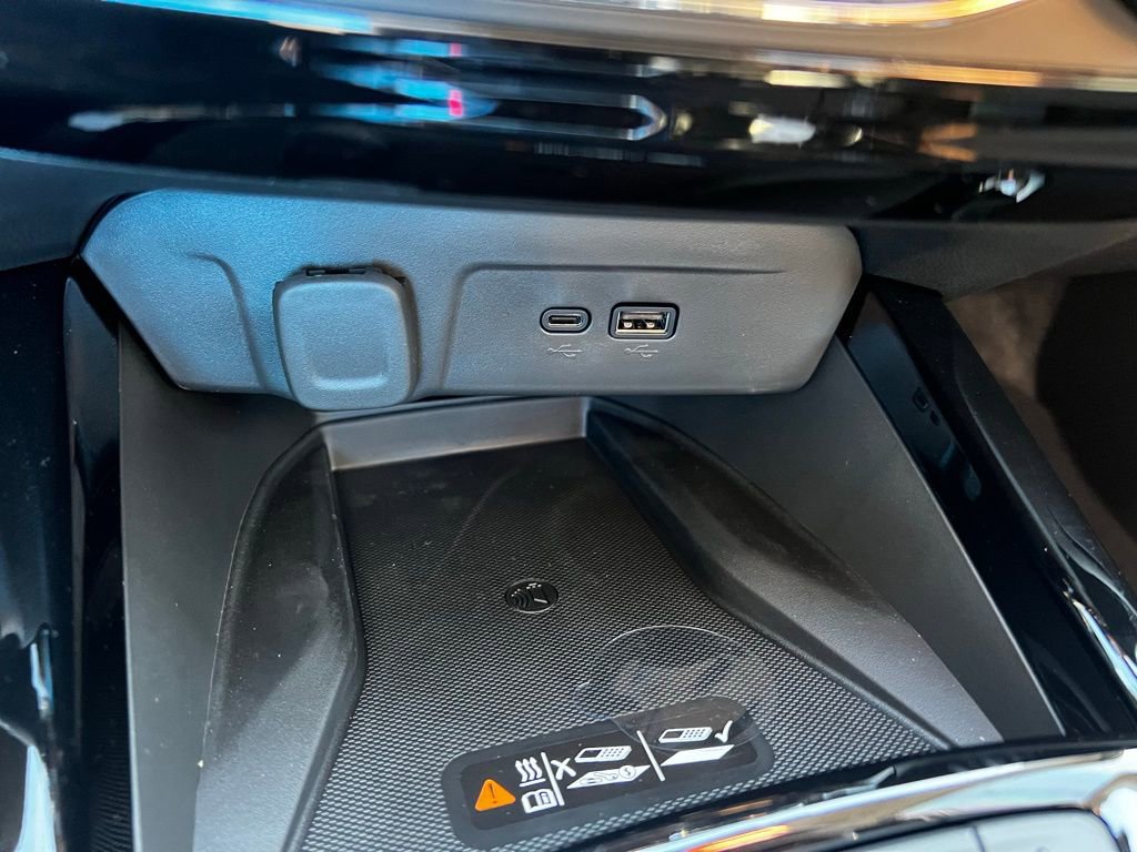 New 2026 Chevrolet Trax ACTIV w/ Sunroof Package image 32