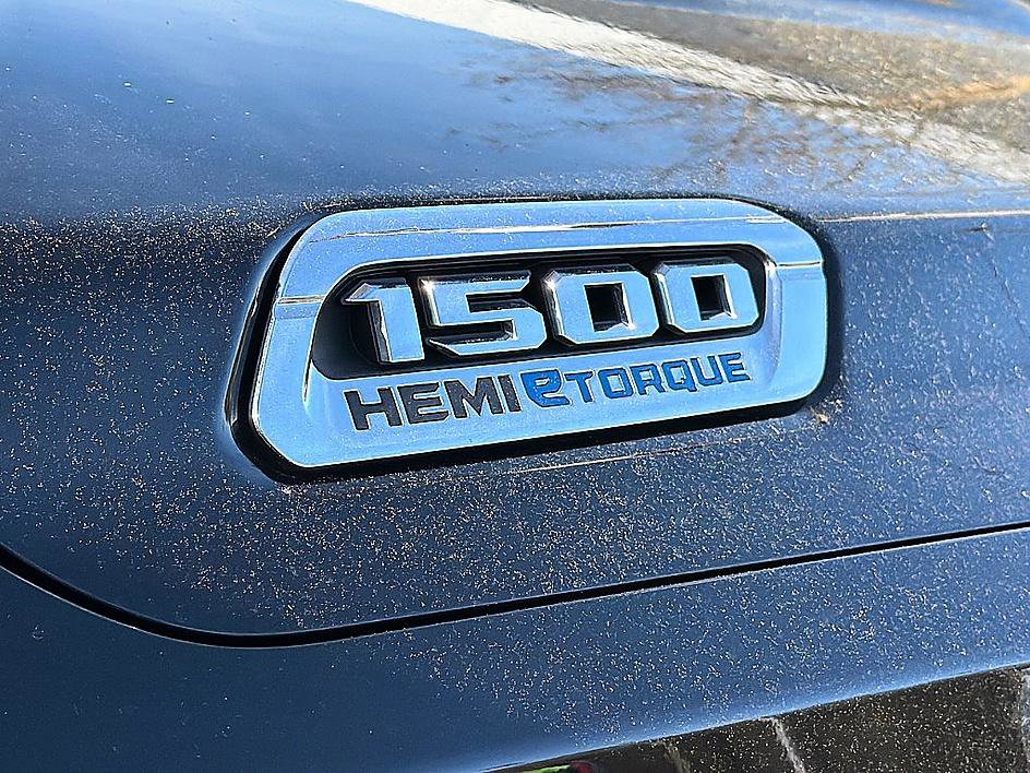 Used 2023 RAM 1500 Big Horn image 27