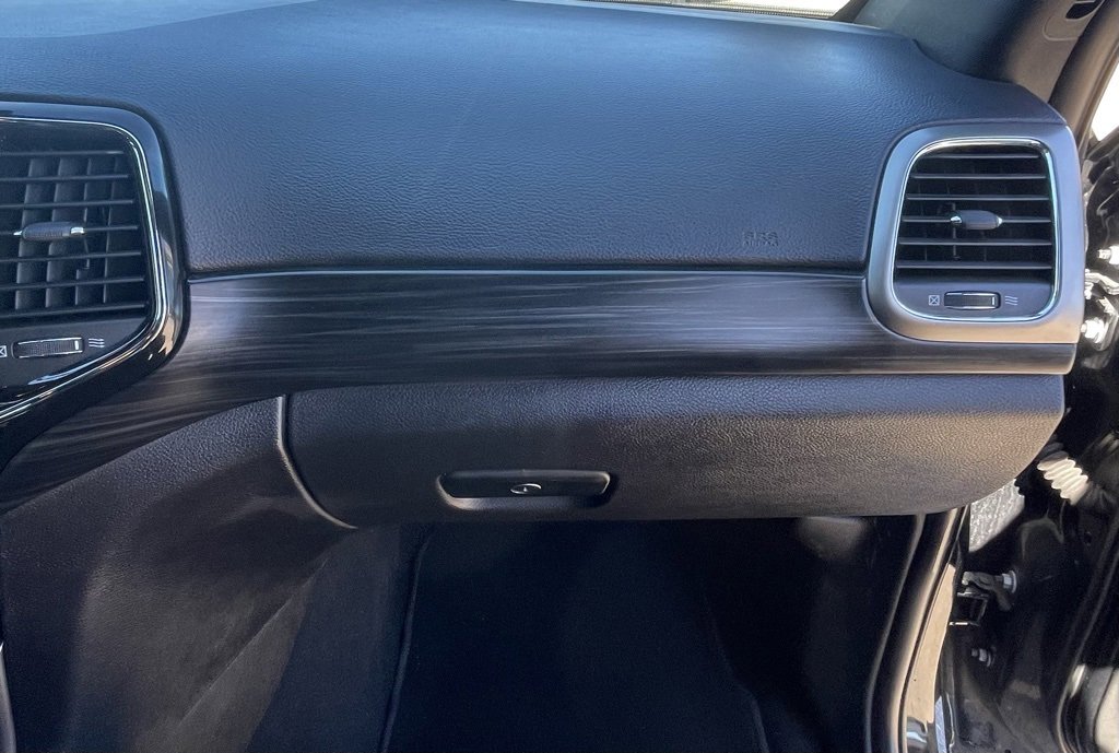 Used 2021 Jeep Grand Cherokee Laredo X image 33