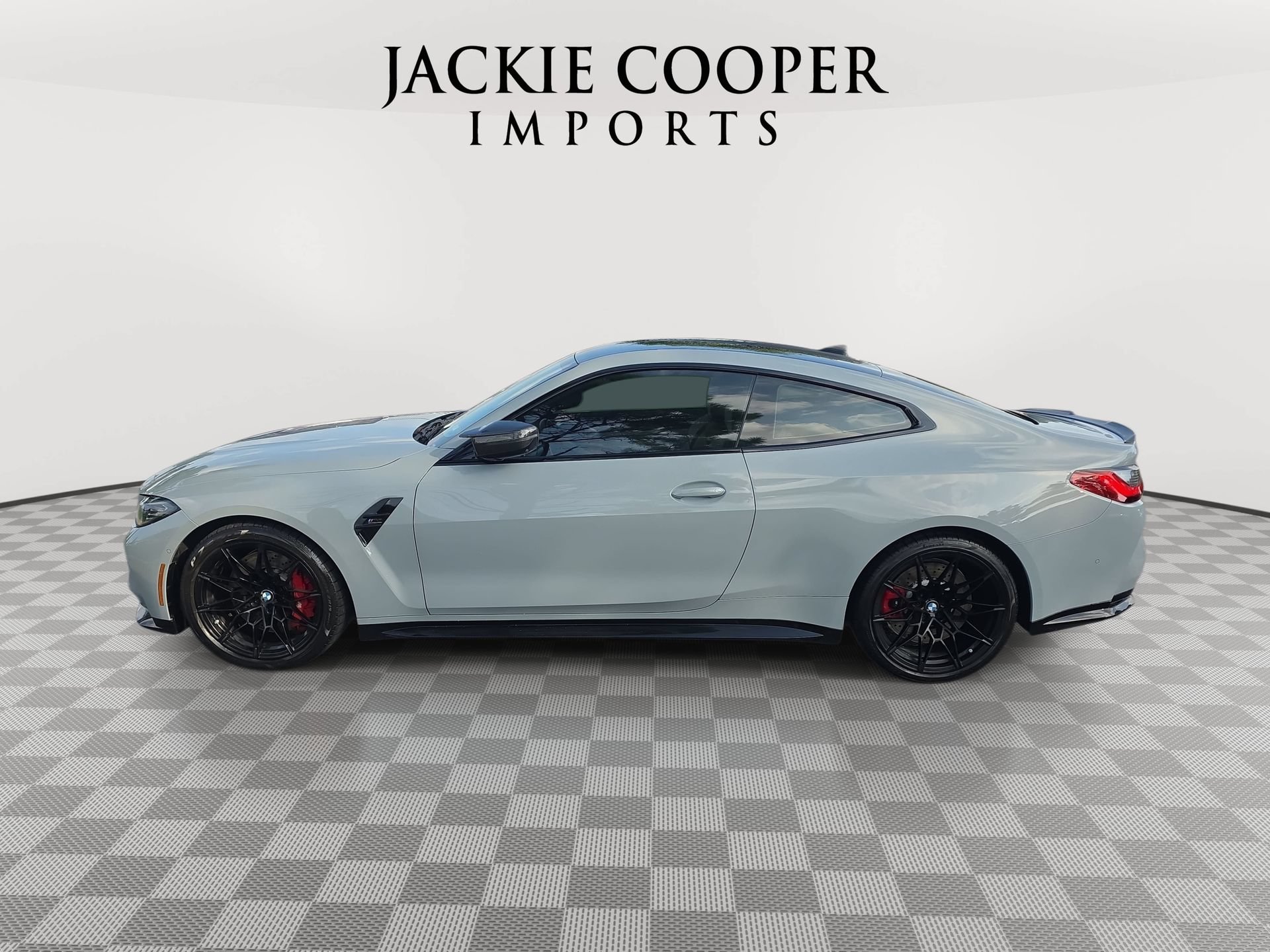 Used 2022 BMW M4 xDrive Competition w/ M Carbon Exterior Package AWD/4WD image 8