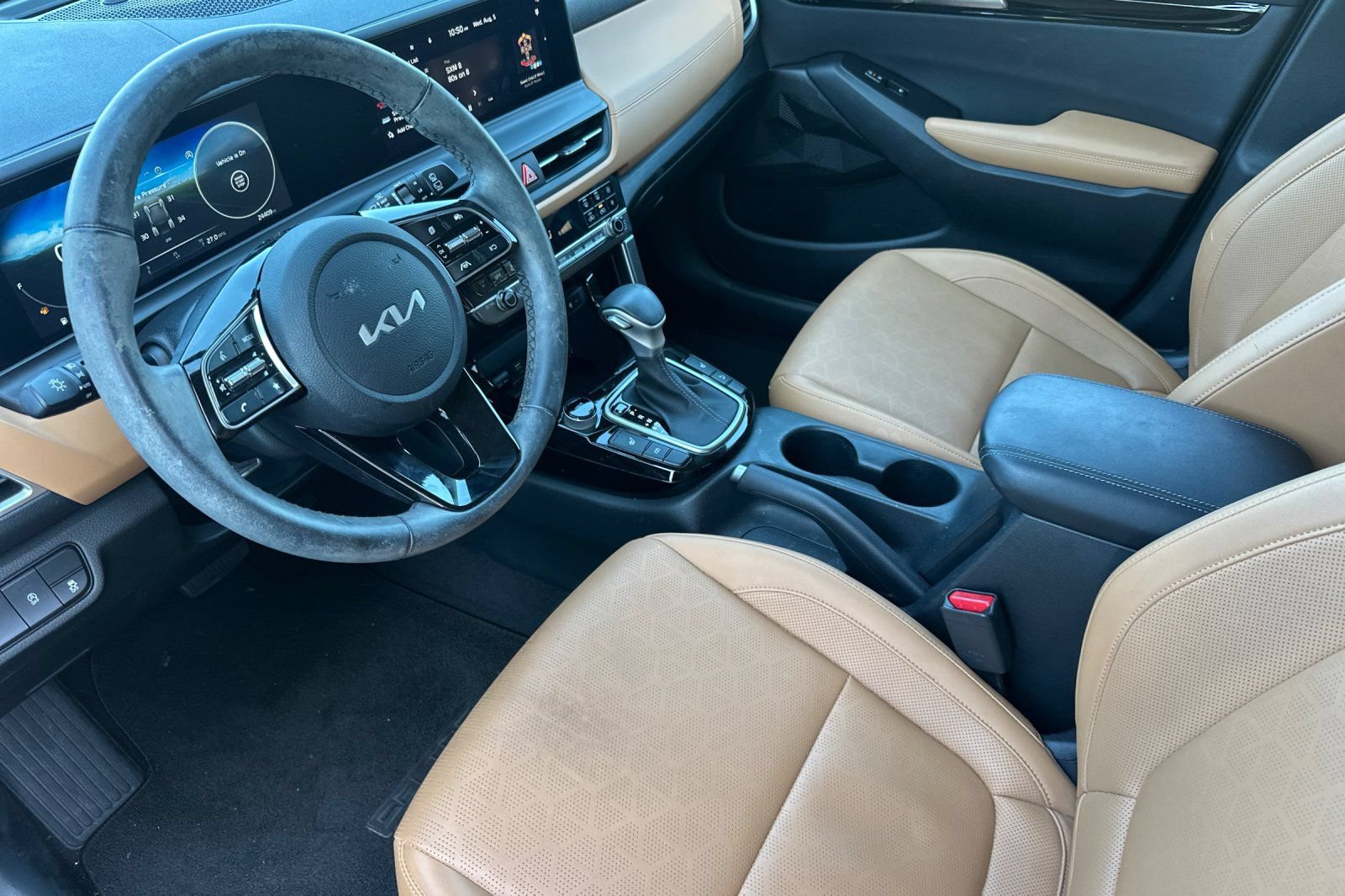 Certified 2024 Kia Seltos EX FWD image 11