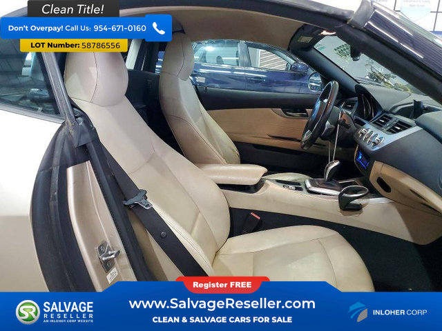 Used 2011 BMW Z4 sDrive35i RWD image 13