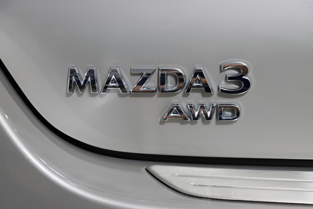 New 2025 MAZDA MAZDA3 2.5 Turbo Sedan w/Premium Plus AWD/4WD image 10