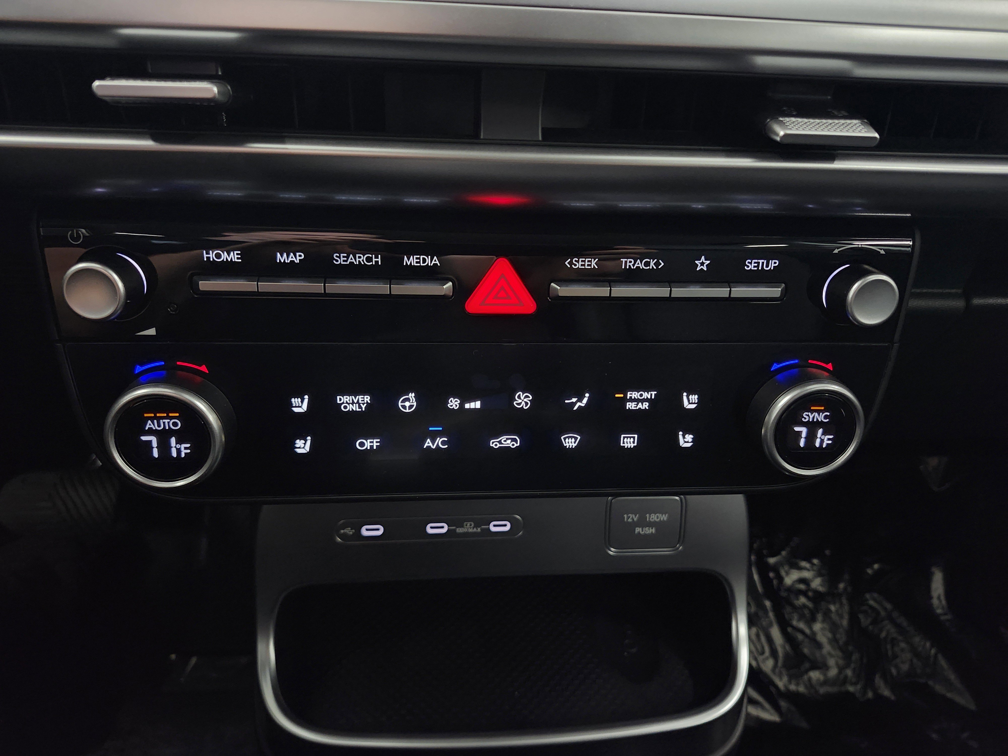 New 2026 Hyundai Ioniq 9 SEL image 8