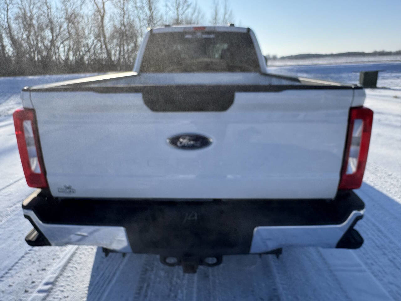 Used 2023 Ford F350 XLT w/ Camper Package image 9