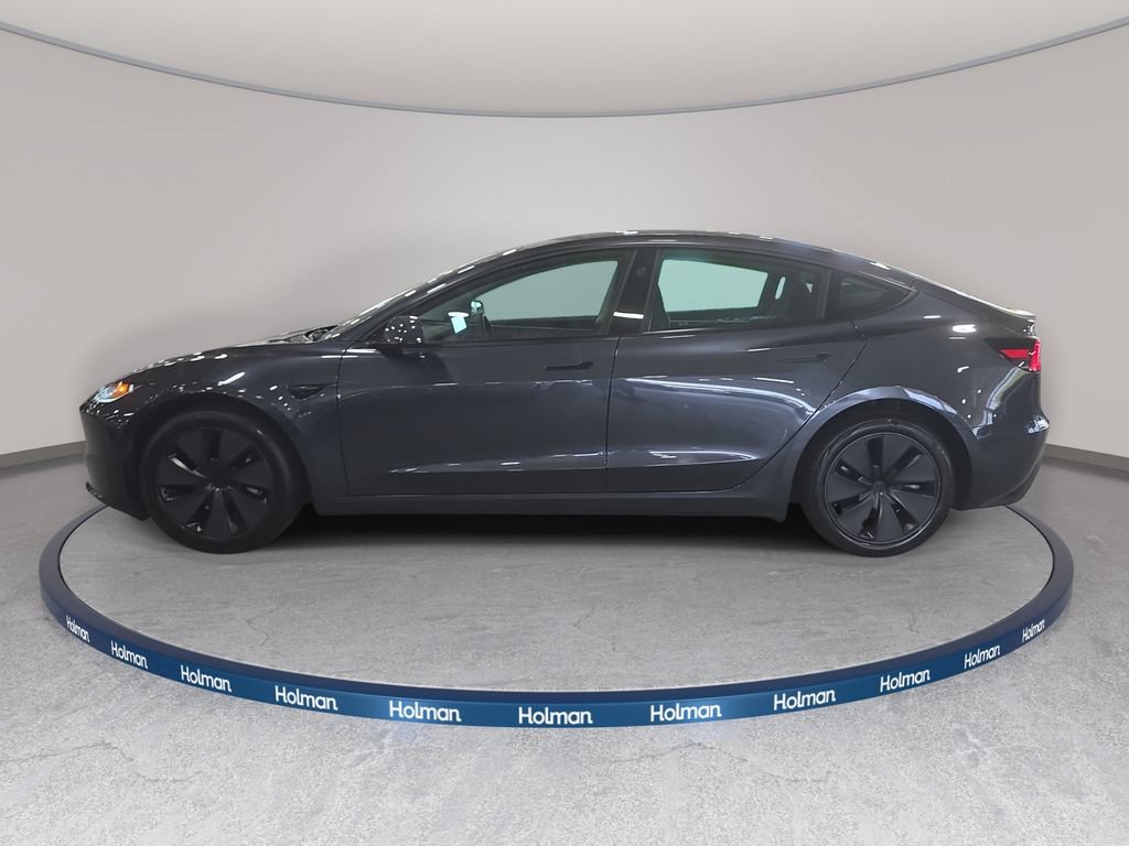 Used 2024 Tesla Model 3 Standard Range RWD image 9