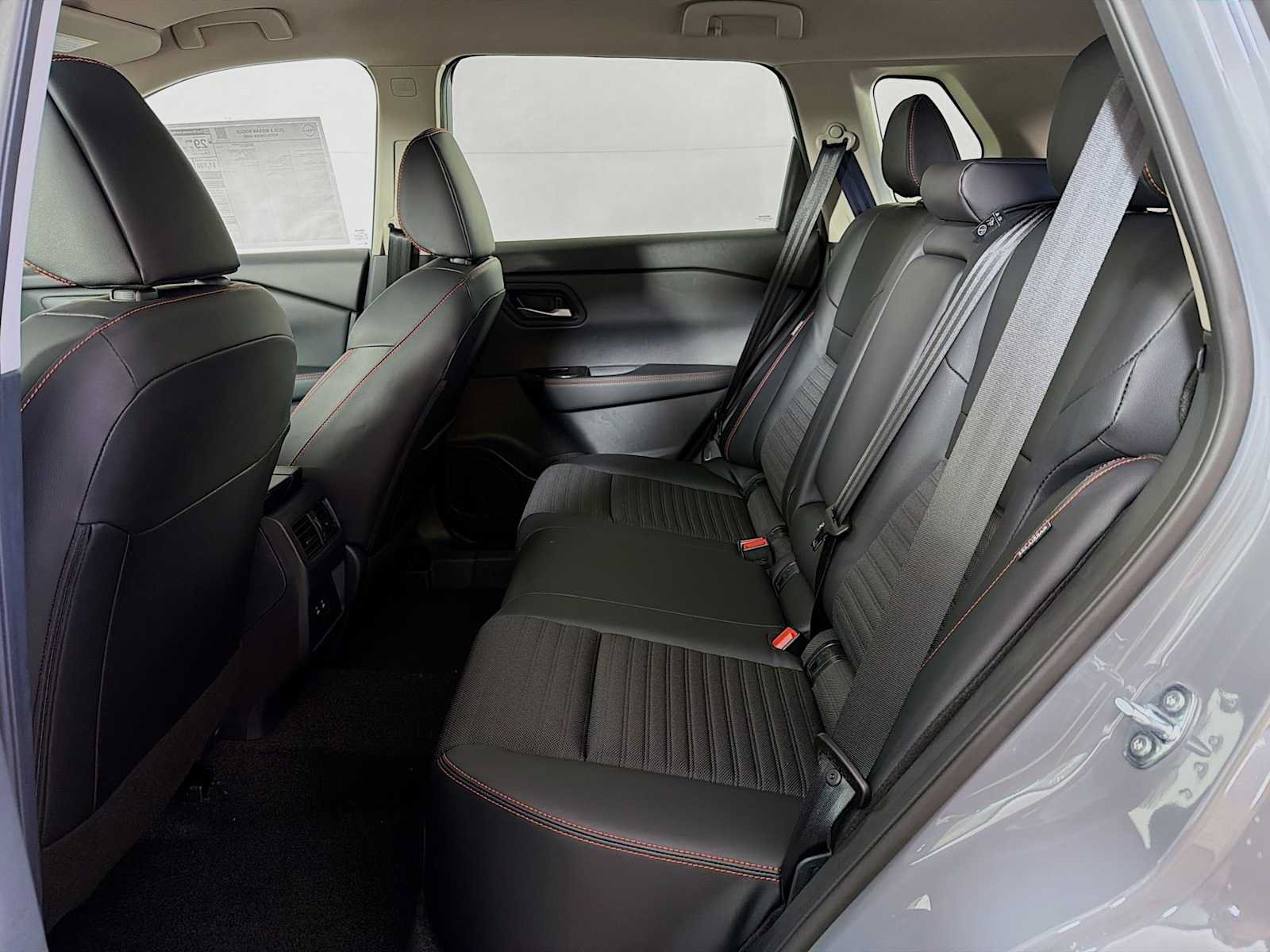 New 2026 Nissan Rogue SV AWD/4WD image 5