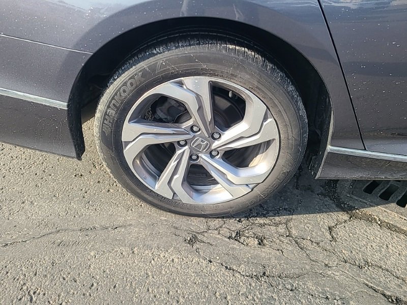 Used 2018 Honda Accord EX-L image 8