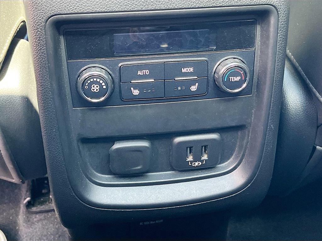 Used 2020 Buick Envision Premium image 27