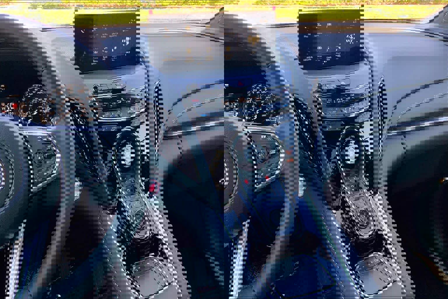 New 2026 Acura RDX SH-AWD image 6