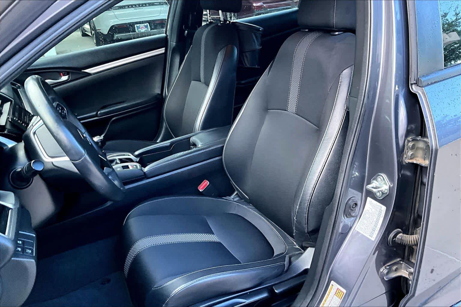 Used 2020 Honda Civic Sport image 8