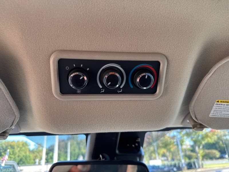 Used 2024 Chevrolet Express 3500 LS RWD image 29