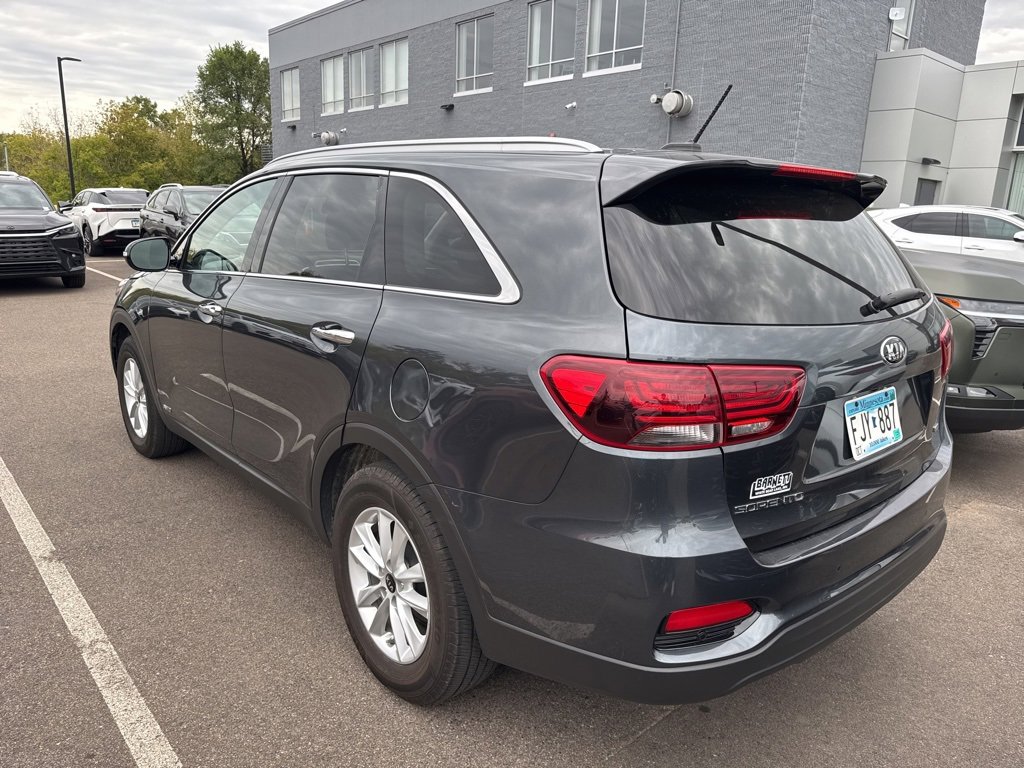 Used 2020 Kia Sorento LX w/ LX I4 Convenience Package image 16