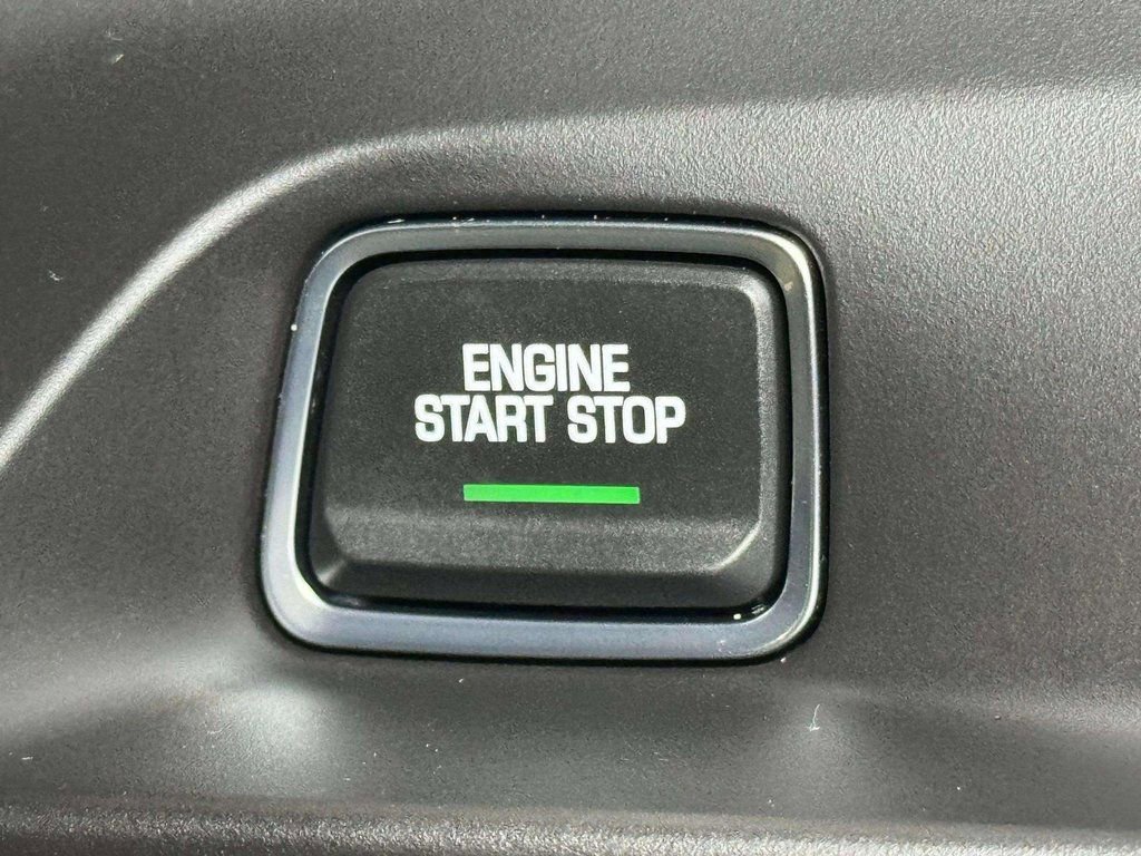 Used 2020 Chevrolet Camaro SS image 13