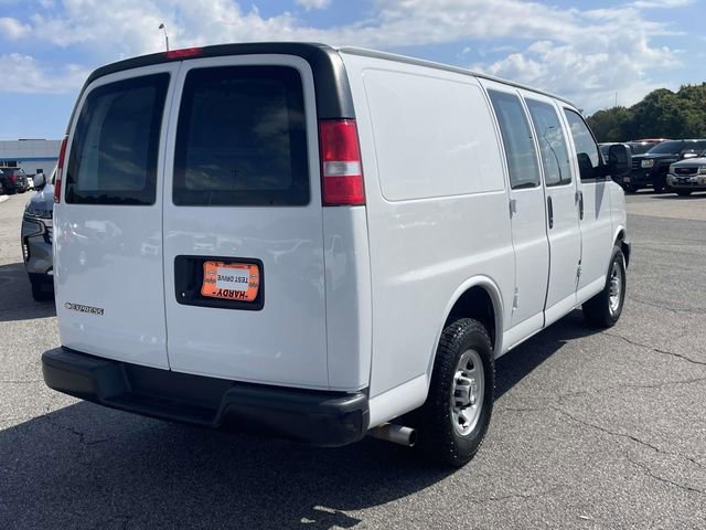 Used 2022 Chevrolet Express 2500 w/ Driver Convenience Package image 3