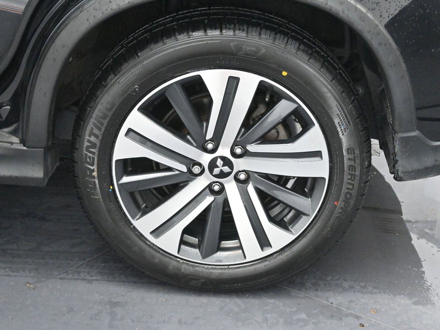 Used 2022 Mitsubishi Outlander Sport SE image 31