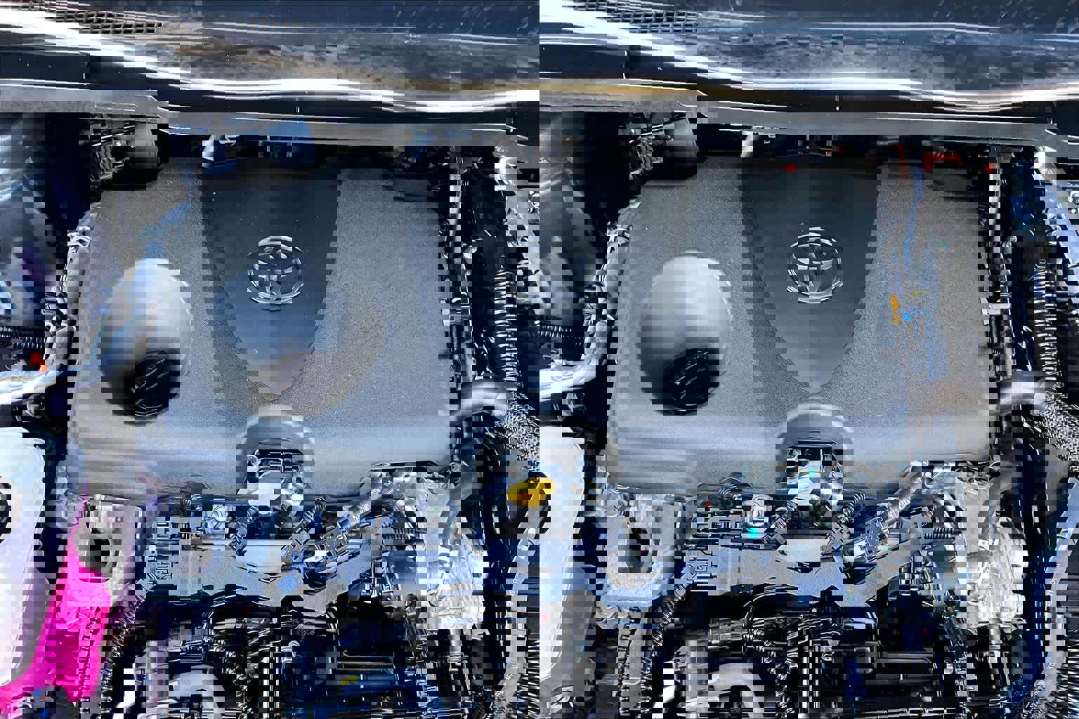 Certified 2024 Toyota Sienna LE image 32