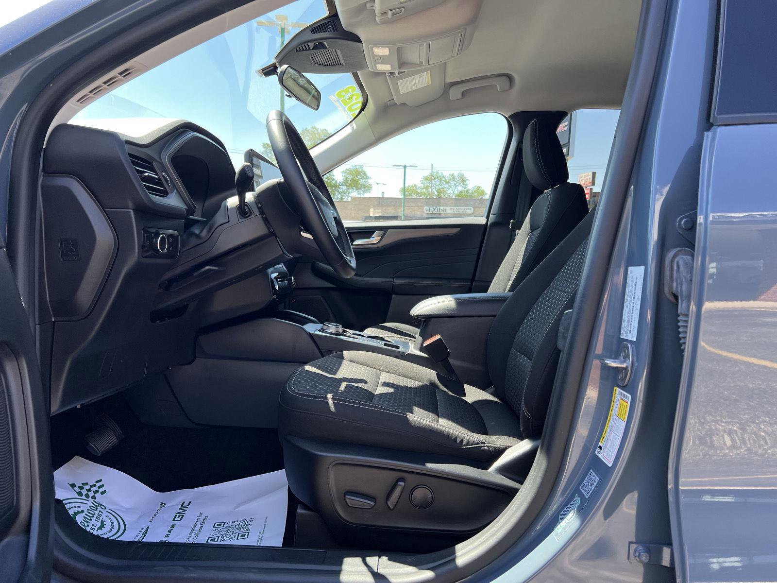 Used 2023 Ford Escape Active w/ Tech Pack #2 AWD/4WD image 20
