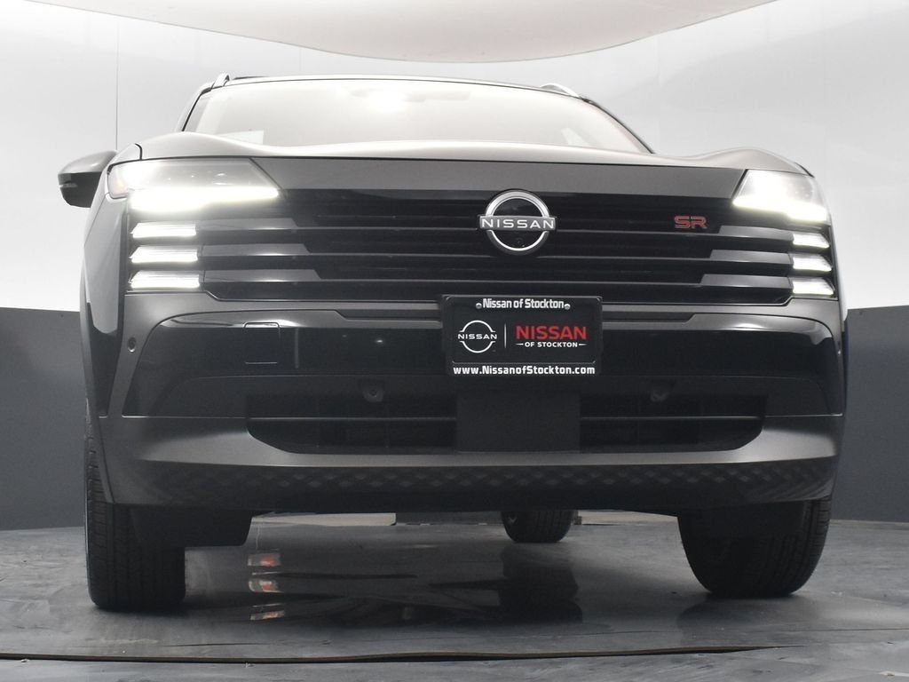 New 2026 Nissan Kicks SR FWD image 37
