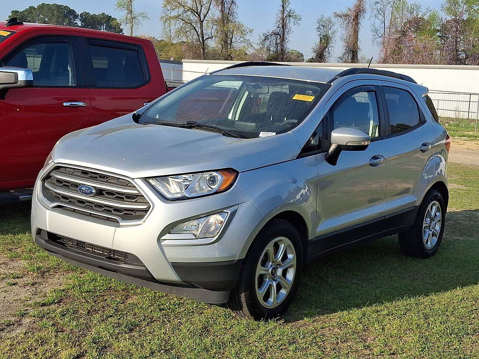 Used 2021 Ford EcoSport SE image 3