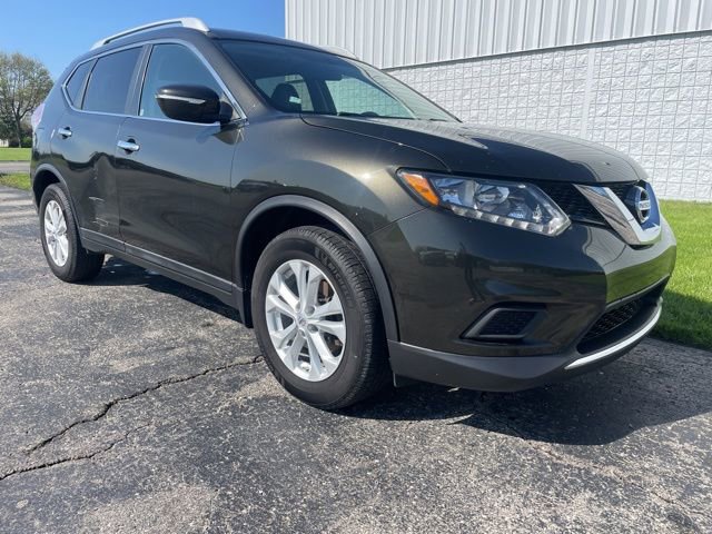 Used 2014 Nissan Rogue SV FWD image 1