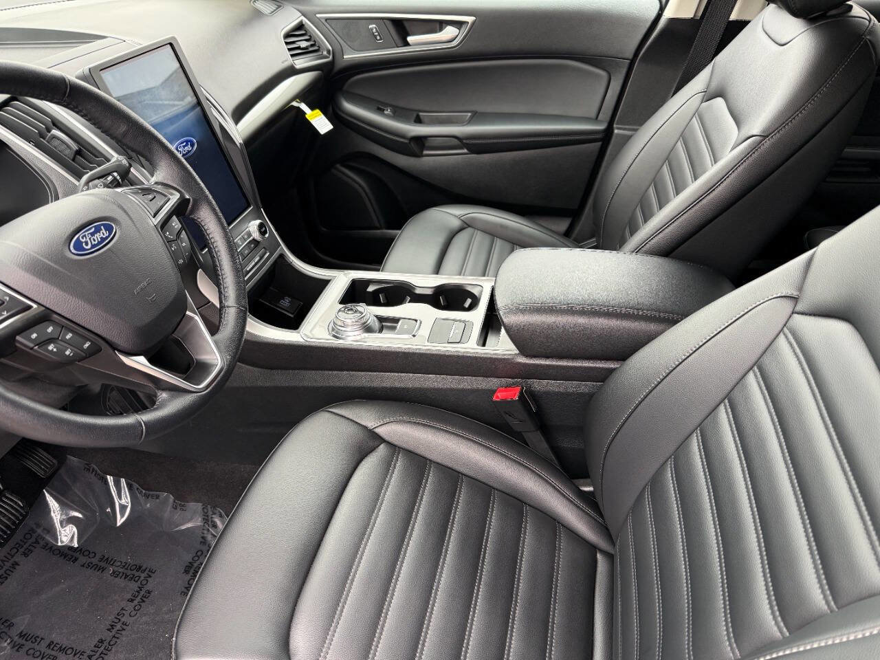 Used 2024 Ford Edge SEL image 10
