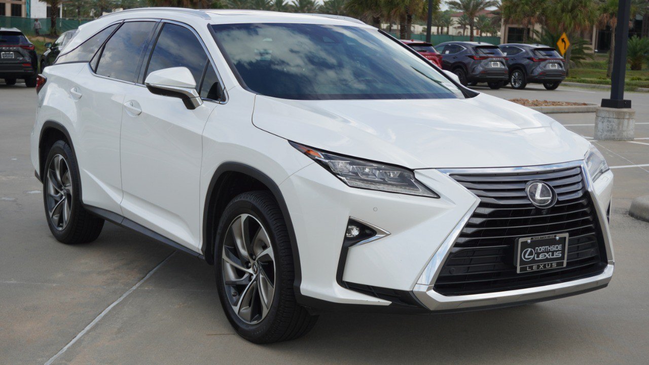 Used 2019 Lexus RX 350L Luxury w/ Accessory Package AWD/4WD image 3