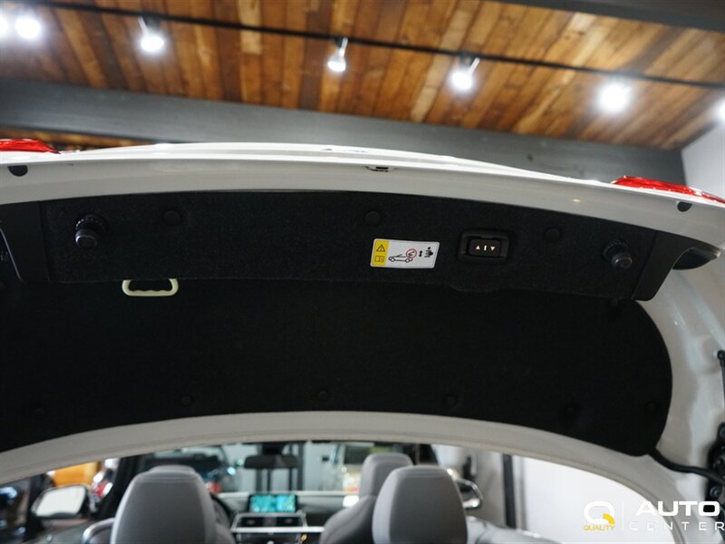 Used 2018 BMW 430i xDrive Convertible AWD/4WD image 32