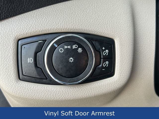 Used 2017 Ford Transit Connect XLT w/ XLT Premium Package FWD image 14