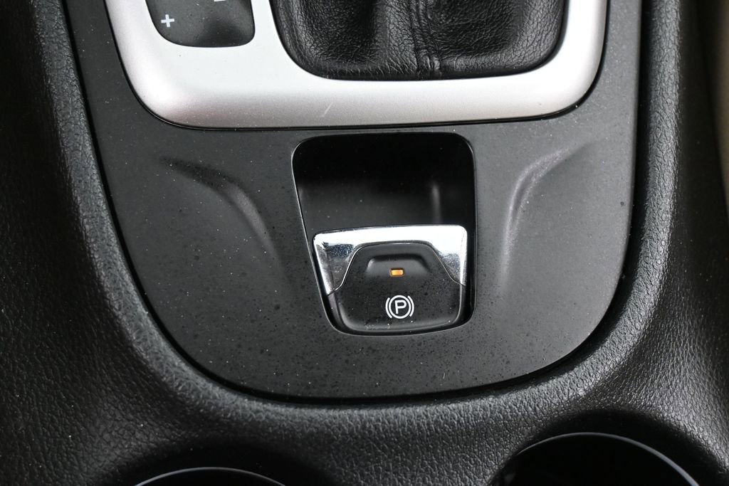 Used 2016 Jeep Cherokee Sport AWD/4WD image 21