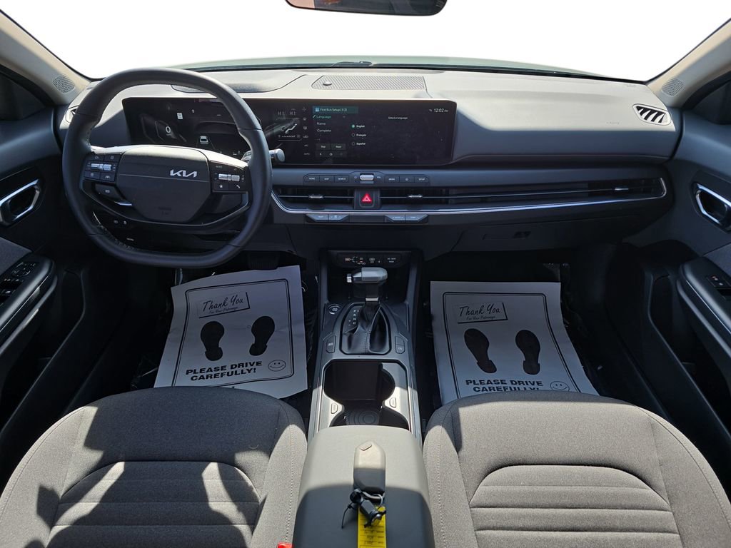 Used 2025 Kia K4 EX image 12